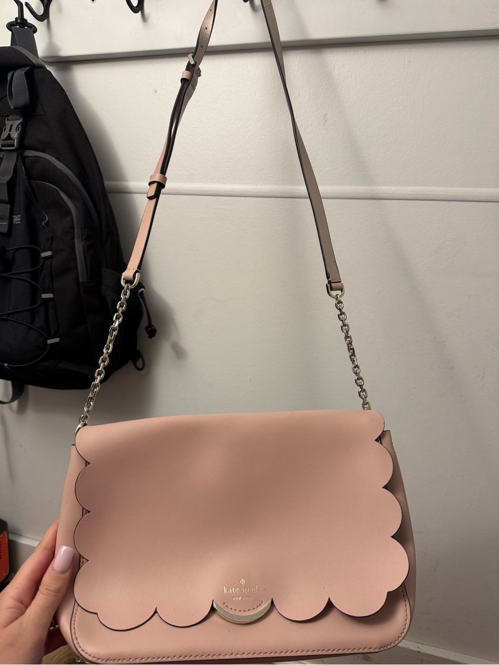 Kate Spade Magnolia Street Izabella scalloped leather crossbody bag.